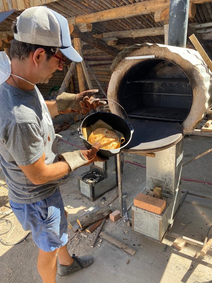 wood-oven-bread-2
